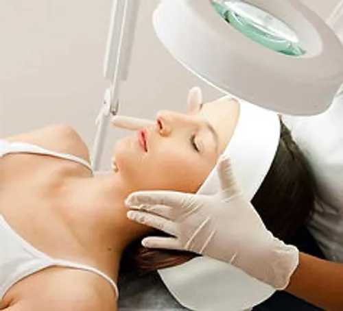 Limpieza facial profunda profesional — Adhara Popayán